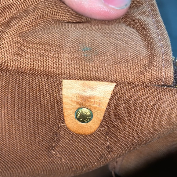 Louis Vuitton Speedy brown handbag real and genuine - Picture 8 of 11